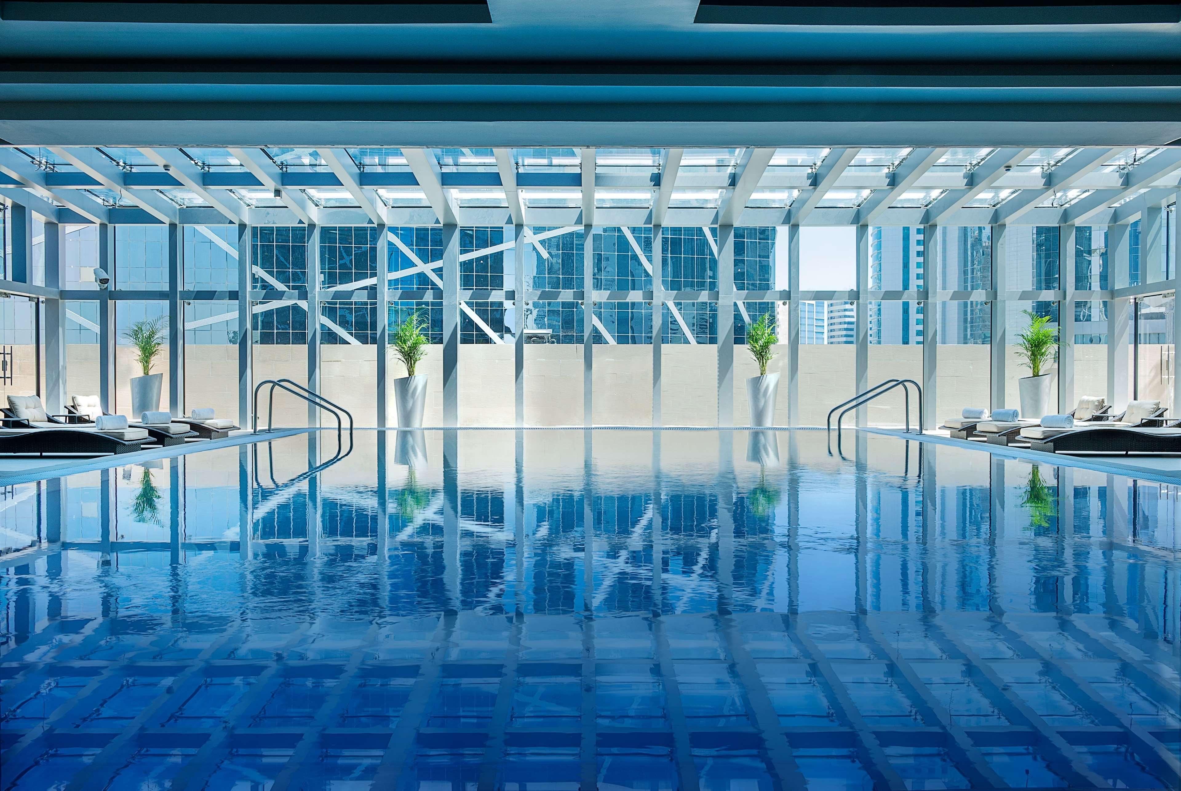 מלון Wyndham Doha West Bay מראה חיצוני תמונה The pool at the Ritz-Carlton, Dubai
