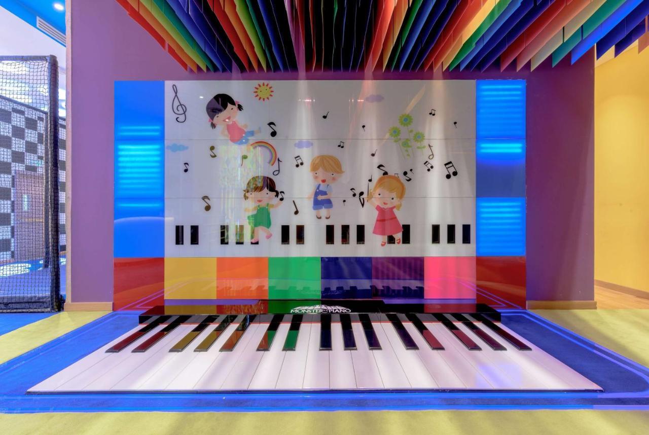 מלון Wyndham Doha West Bay מראה חיצוני תמונה The piano floor