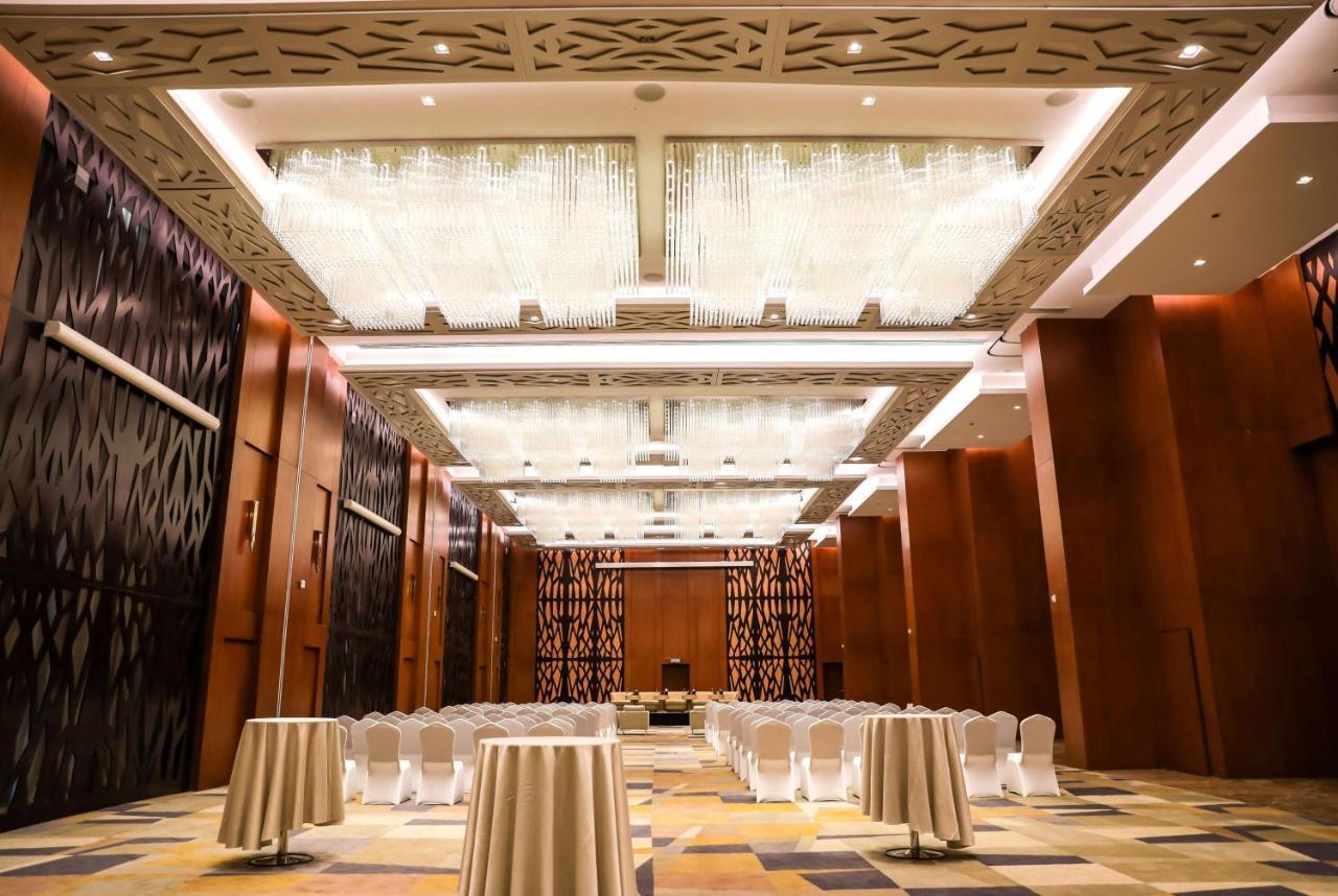 מלון Wyndham Doha West Bay מראה חיצוני תמונה The ballroom