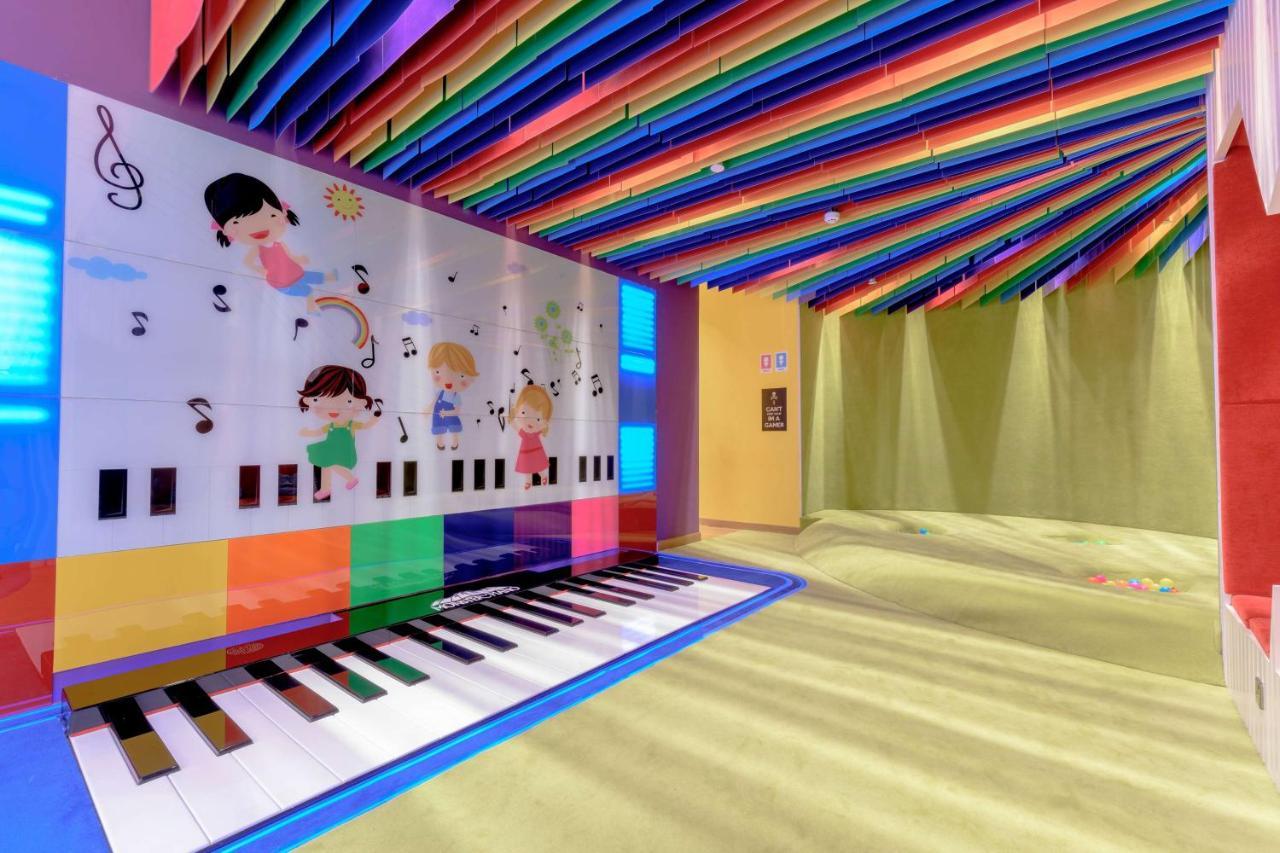 מלון Wyndham Doha West Bay מראה חיצוני תמונה The Children's Museum of Oak Ridge
