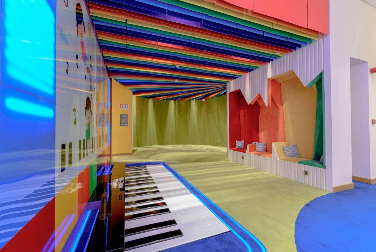 מלון Wyndham Doha West Bay מראה חיצוני תמונה The interior of the Children's Museum of Oak Ridge